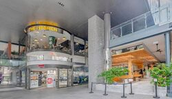 The Heeren (D9), Shop House #568693101